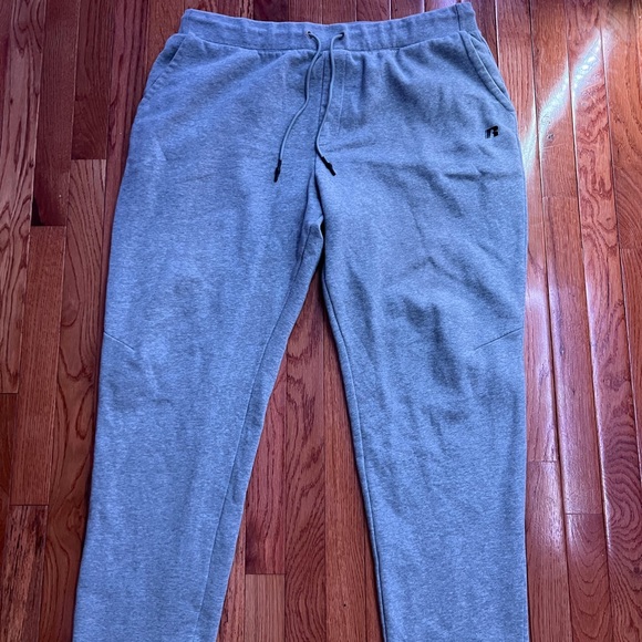Russell Athletic | Pants | Russell 